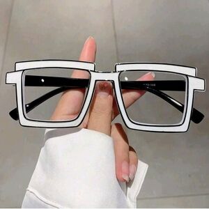 Stylish White & Black Square Frame Glasses - Women's Fashion Eyewear
